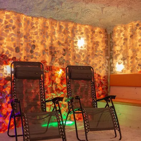 Ξενοδοχείο με διαμερίσματα Aga Tenis By Radwanska 4*