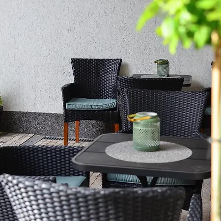 Aga Tenis By Radwanska 4*