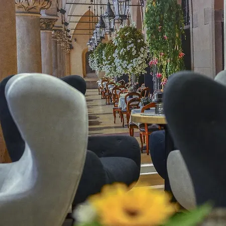 Aga Tenis By Radwanska Apartahotel